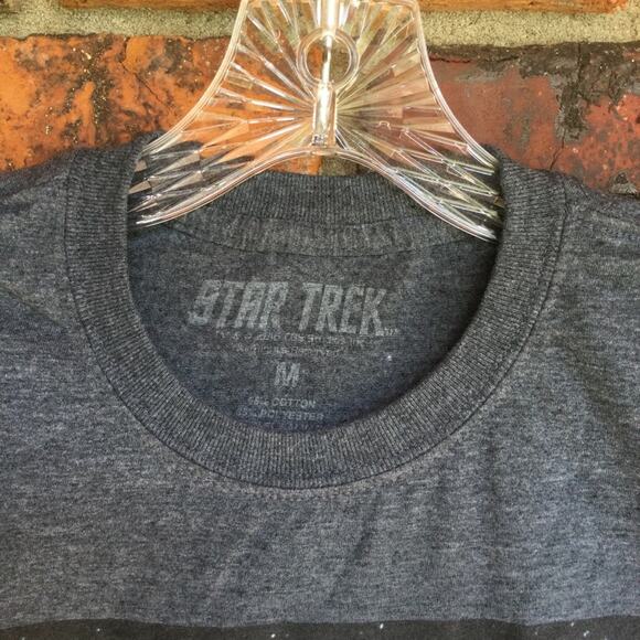 Star Wars Graphic T-Shirt new adult Medium - Picture 3 of 3